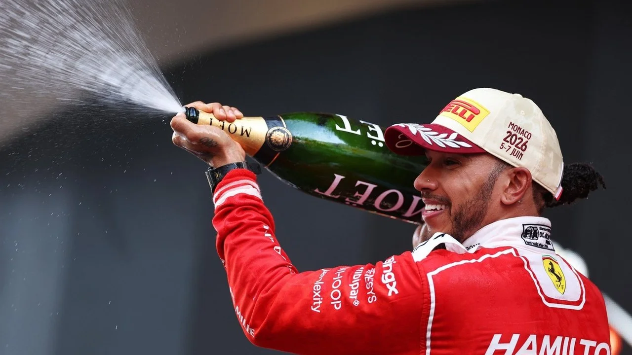 Hamilton2025至2026赛季数据趋势对比：法拉利首胜近在咫尺